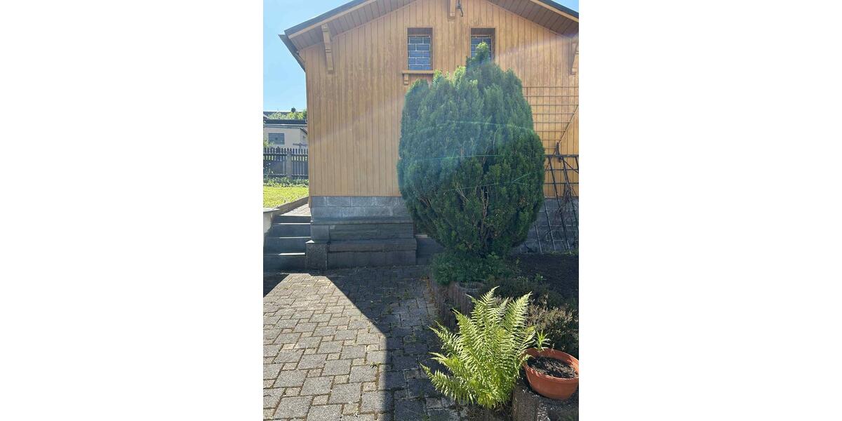 Doppelhaushälfte Rodewisch - 5 Zimmer, 95 m&sup2;, 120.000&euro; | Angebot:23005881