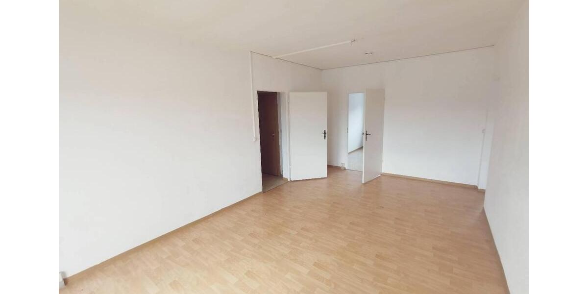 Etagenwohnung Bad Elster - 3 Zimmer, 56 m&sup2;, 310&euro; | Angebot:24428380
