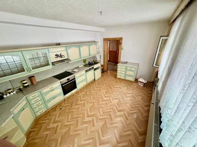 Einfamilienhaus Reichenbach - 6 Zimmer, 140 m&sup2;, 75.000&euro; | Angebot:25662881