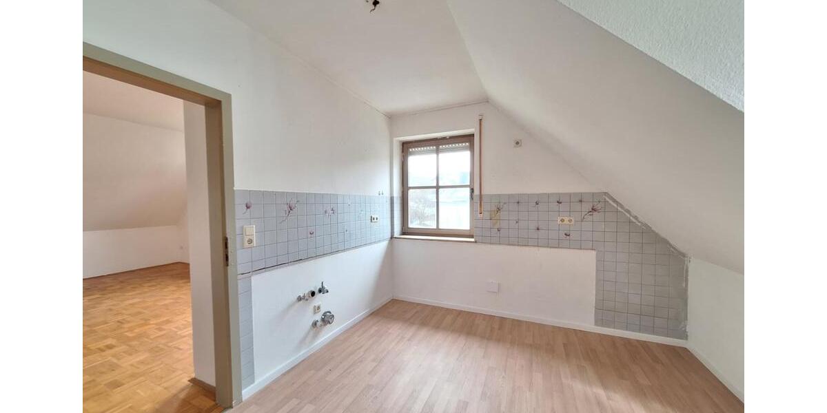 Etagenwohnung Hof Neuhof - 3 Zimmer, 80 m&sup2;, 560&euro; | Angebot:25804394