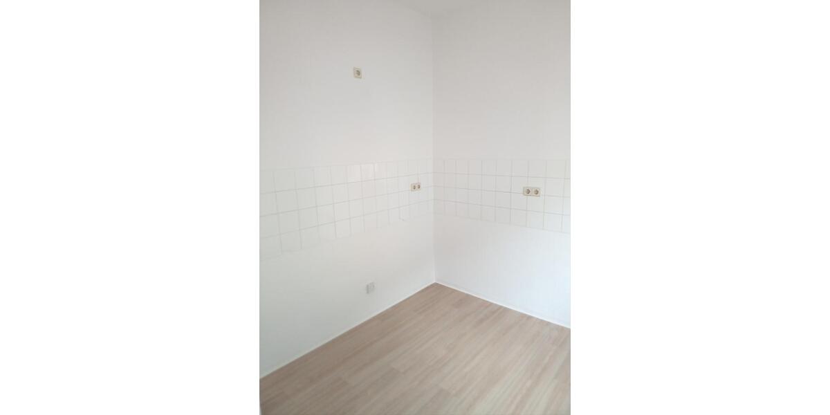 Etagenwohnung Elsterberg - 2 Zimmer, 60 m&sup2;, 270&euro; | Angebot:13481640
