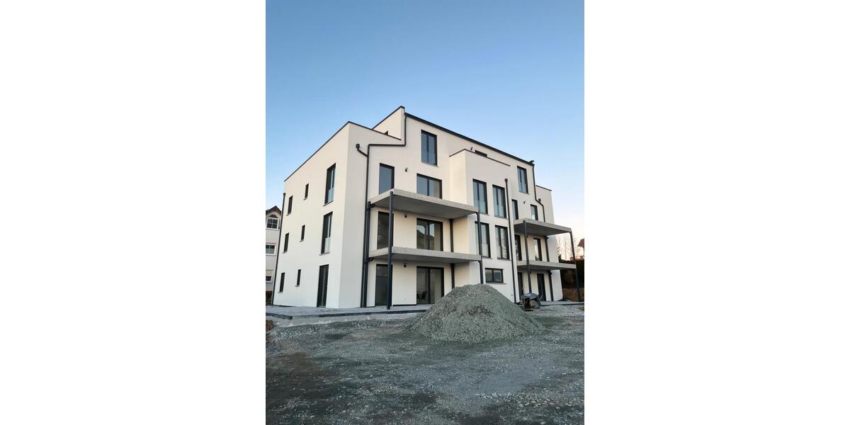 Etagenwohnung Hof Altstadt - 3 Zimmer, 105 m&sup2;, 1.210&euro; | Angebot:26682595