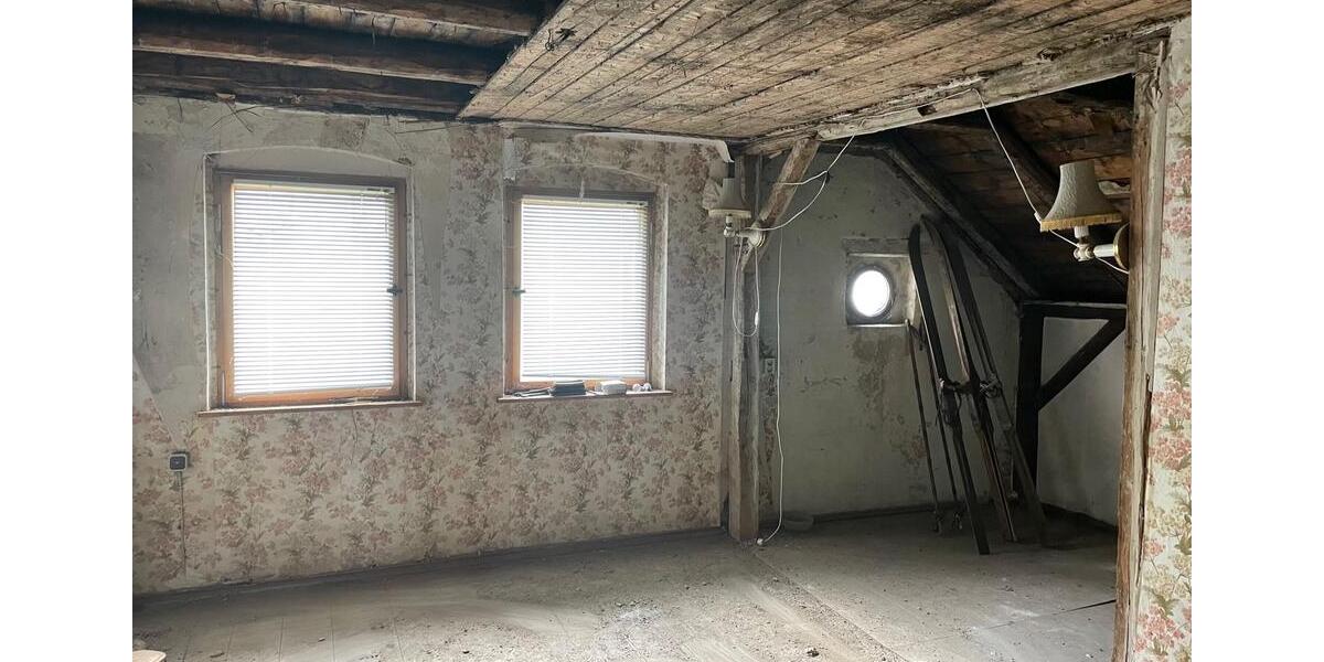 Reihenhaus Plauen Alt Chrieschwitz - 5 Zimmer, 160 m&sup2;, 65.000&euro; | Angebot:19259851