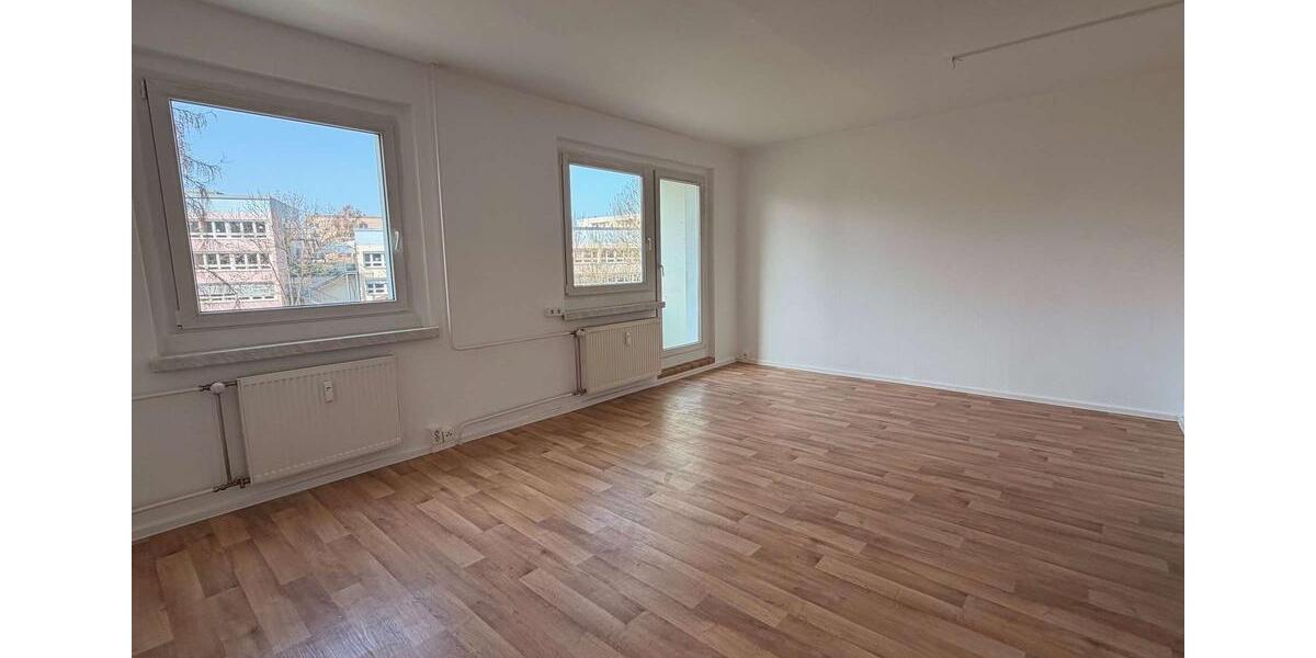 Etagenwohnung Plauen Alt Chrieschwitz - 2 Zimmer, 41 m&sup2;, 228&euro; | Angebot:25753376