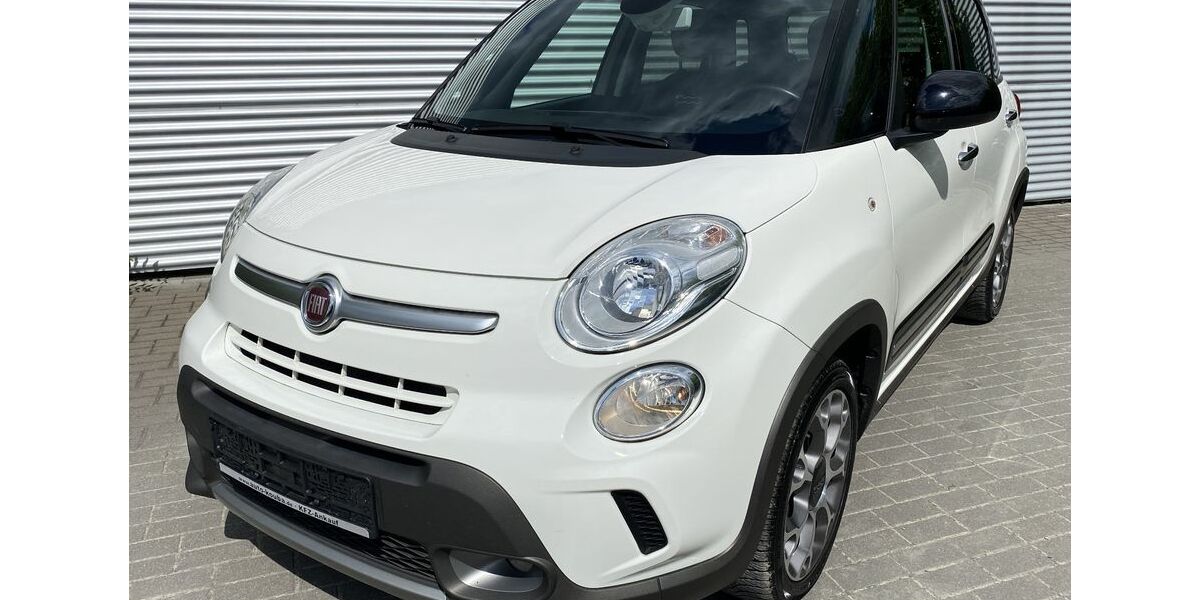 Fiat 500L 33.152 km 9.990 &euro; Plauen 08527