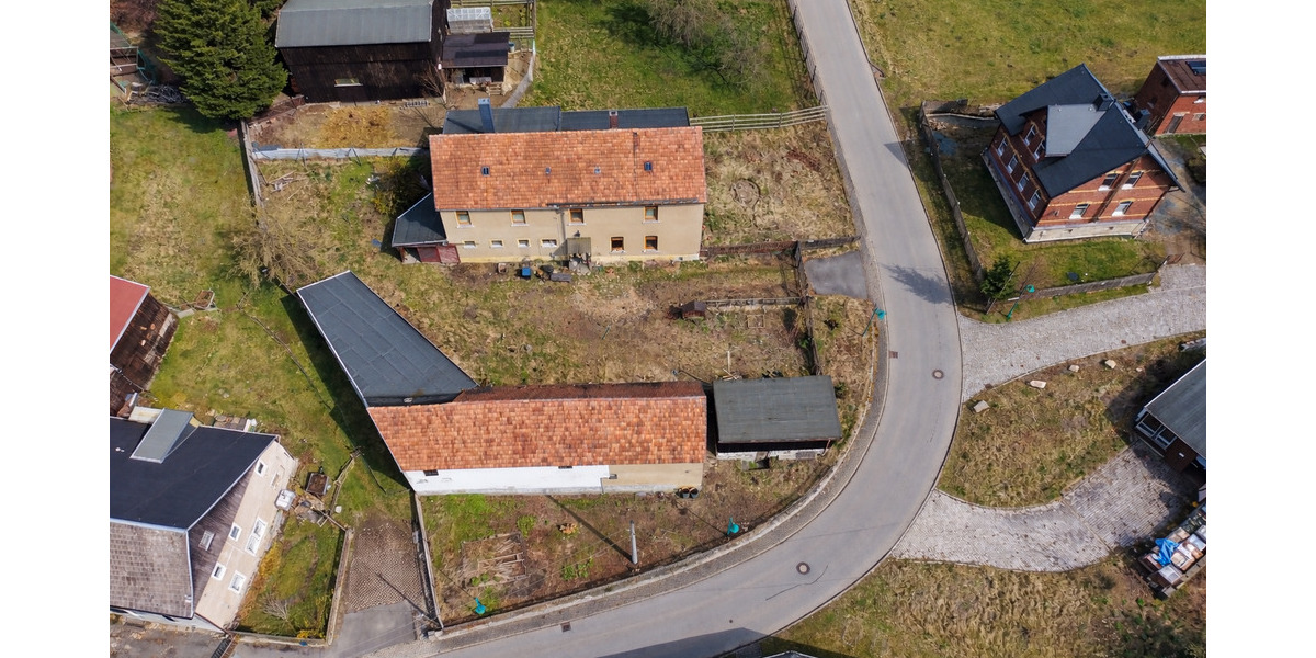 Einfamilienhaus Falkenstein Oberlauterbach - 8 Zimmer, 110 m&sup2;, 55.000&euro; | Angebot:25929611