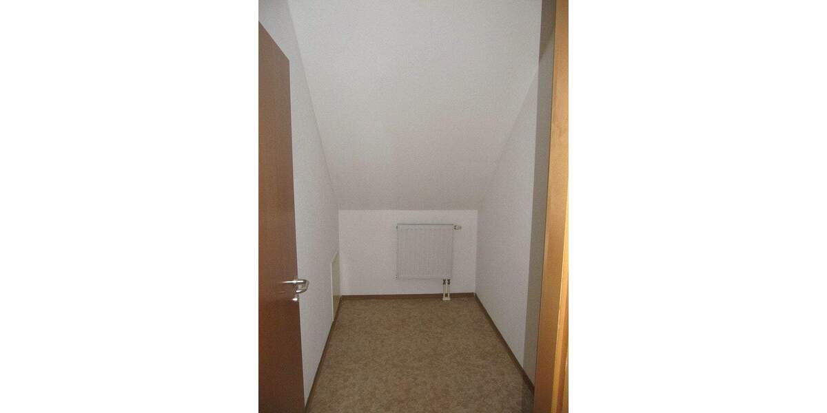 Etagenwohnung Auerbach Richardshöhe - 2 Zimmer, 64 m&sup2;, 360&euro; | Angebot:25686146