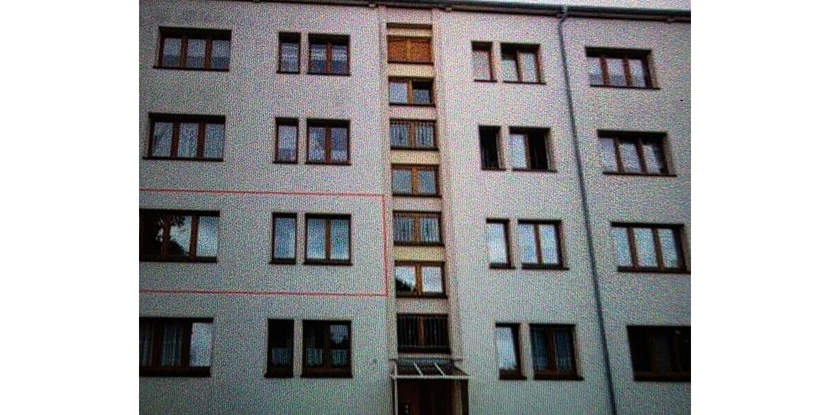 Etagenwohnung Oelsnitz (Vogtland) - 3 Zimmer, 59 m&sup2;, 85.000&euro; | Angebot:26738155
