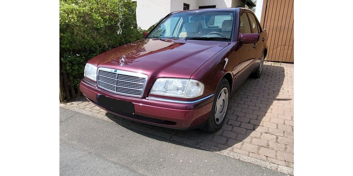 Mercedes-Benz C 220 67.131 km 4.850 &euro; Rehau 95111
