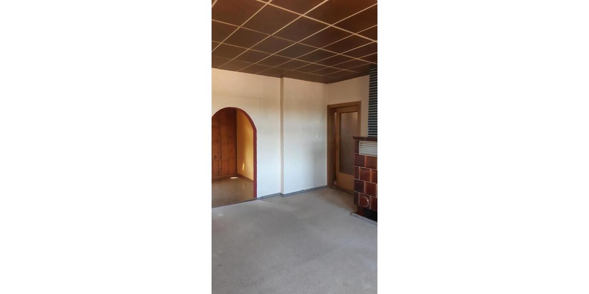 Reihenhaus Greiz - 6 Zimmer, 180 m&sup2;, 72.000&euro; | Angebot:22641100