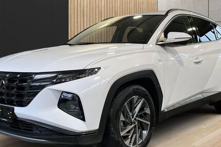 Hyundai TUCSON 16.500 km 26.990 &euro; Trieb 08239