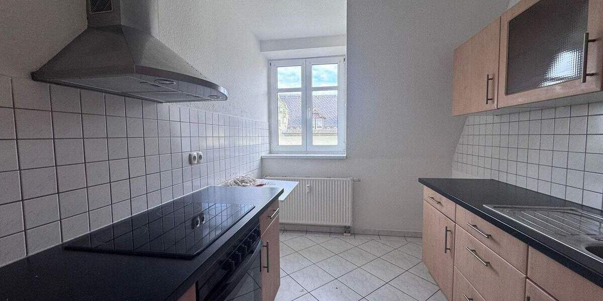 Etagenwohnung Plauen Stadtmitte - 2 Zimmer, 71 m&sup2;, 55.000&euro; | Angebot:25686174