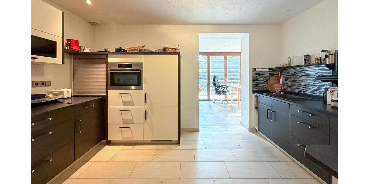 Charmante Doppelhaushälfte mit moderner Wärmepumpe, Wintergarten & gepflegtem Grundstück in BergaElster - Doppelhaushälfte Berga | Angebot:27056718