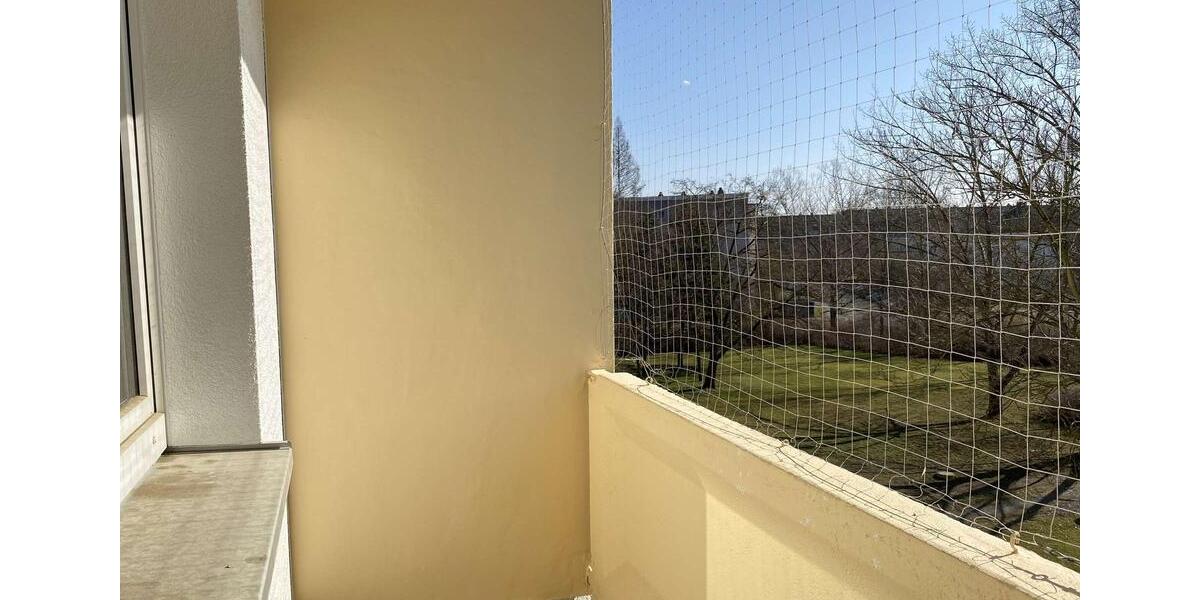 Etagenwohnung Plauen Alt Chrieschwitz - 4 Zimmer, 69 m&sup2;, 414&euro; | Angebot:23601094