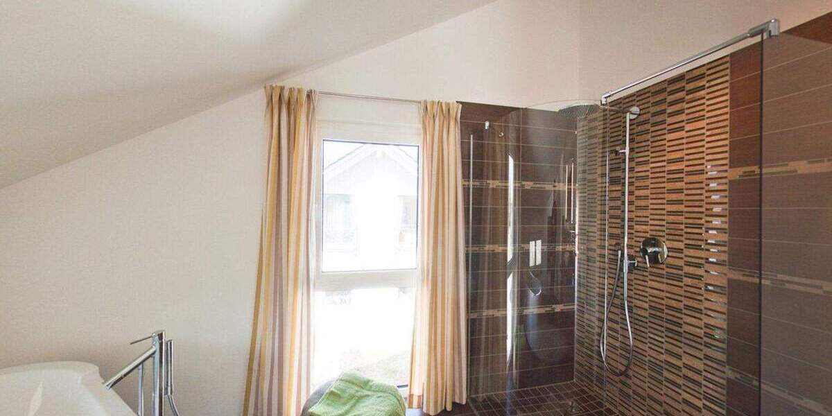 Einfamilienhaus Adorf/Vogtland Adorf - 3 Zimmer, 105 m&sup2;, 225.879&euro; | Angebot:25930973