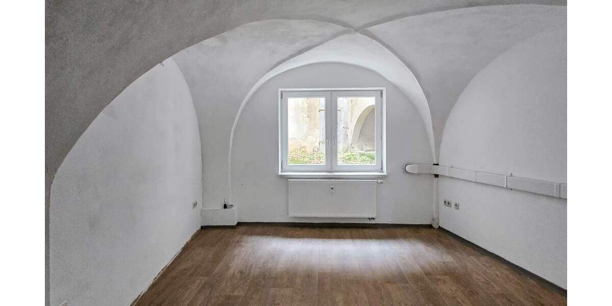 Mehrfamilienhaus, Wohnhaus Schleiz - 7 Zimmer, 89.900&euro; | Angebot:25700832