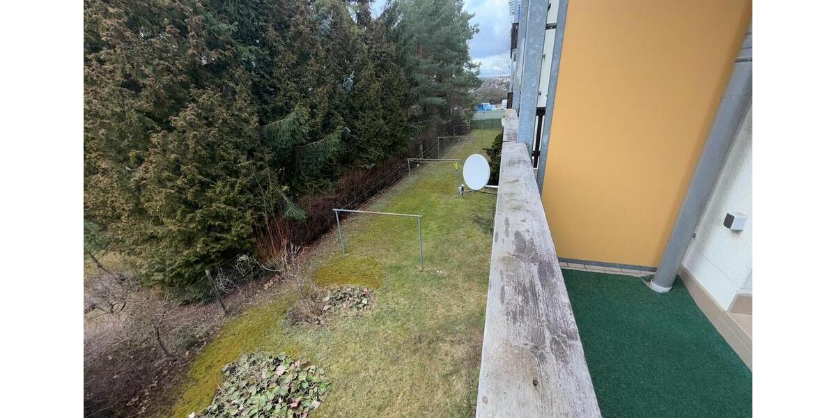 Etagenwohnung Plauen - 1 Zimmer, 39 m&sup2;, 236&euro; | Angebot:25303869