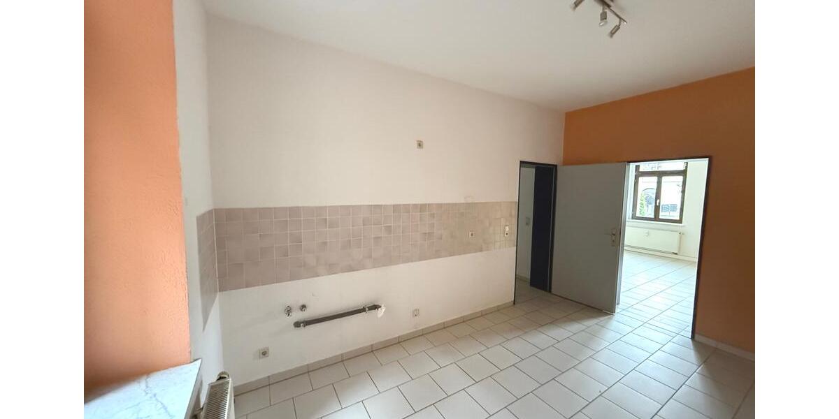 Erdgeschoßwohnung Reichenbach im Vogtland - 2 Zimmer, 70 m&sup2;, 330&euro; | Angebot:21558276