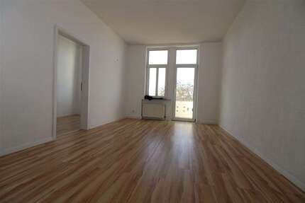 Wohnung Plauen Syratal - 4 Zimmer, 80 m&sup2;, 440&euro; | Angebot:25402815