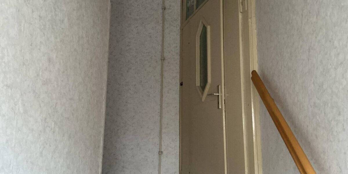 Reihenmittelhaus Falkenstein - 5 Zimmer, 125 m&sup2;, 60.000&euro; | Angebot:26451826