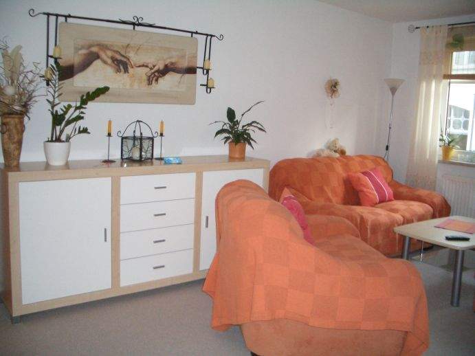 Etagenwohnung Zeulenroda-Triebes Zeulenroda - 2 Zimmer, 70 m&sup2;, 390&euro; | Angebot:25744470