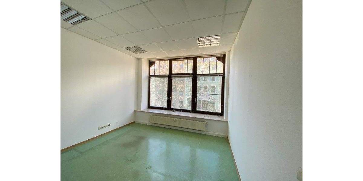 Gewerbeobjekt Plauen Stadtmitte - 8 Zimmer, 166 m&sup2;, 700&euro; | Angebot:25776519