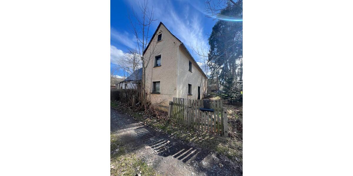 Einfamilienhaus Oelsnitz (Vogtland) - 4 Zimmer, 80 m&sup2;, 18.000&euro; | Angebot:25101087
