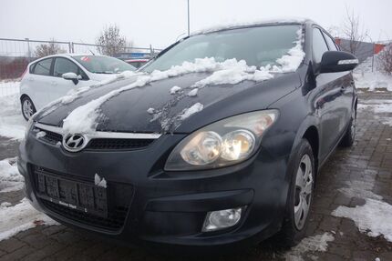 Hyundai i30 176.000 km 1.750 &euro; Hof 95030