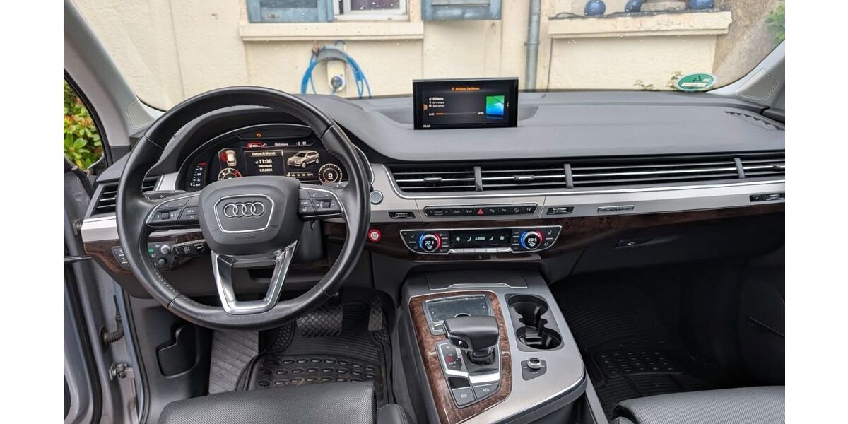 Audi Q7 72.900 km 33.900 &euro; Plauen 08525