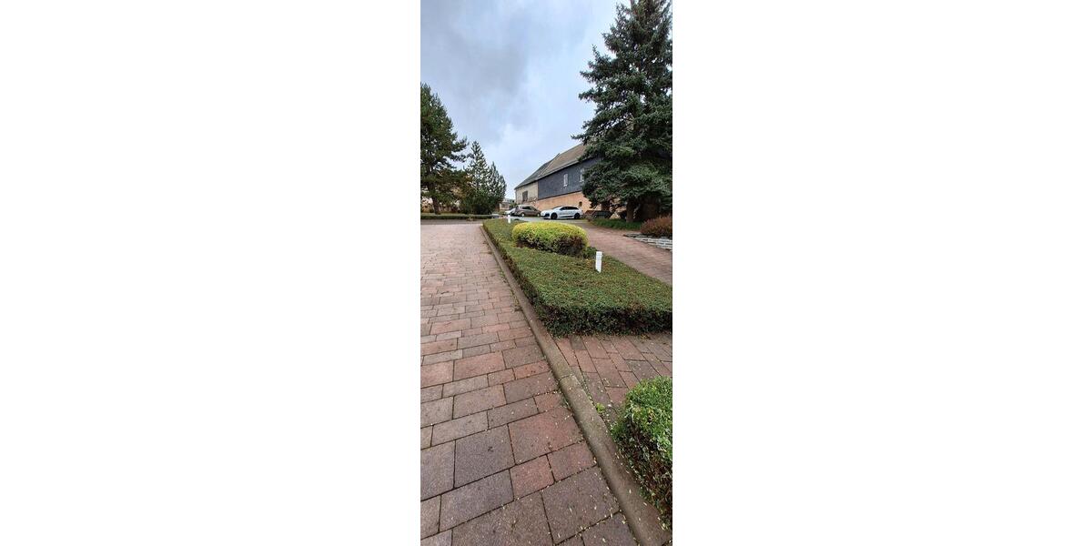 Erdgeschoßwohnung Greiz - 2 Zimmer, 45 m&sup2;, 390&euro; | Angebot:25858370