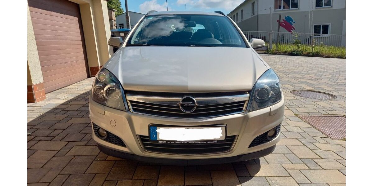 Opel Astra 233.960 km 900 &euro; Falkenstein 08223
