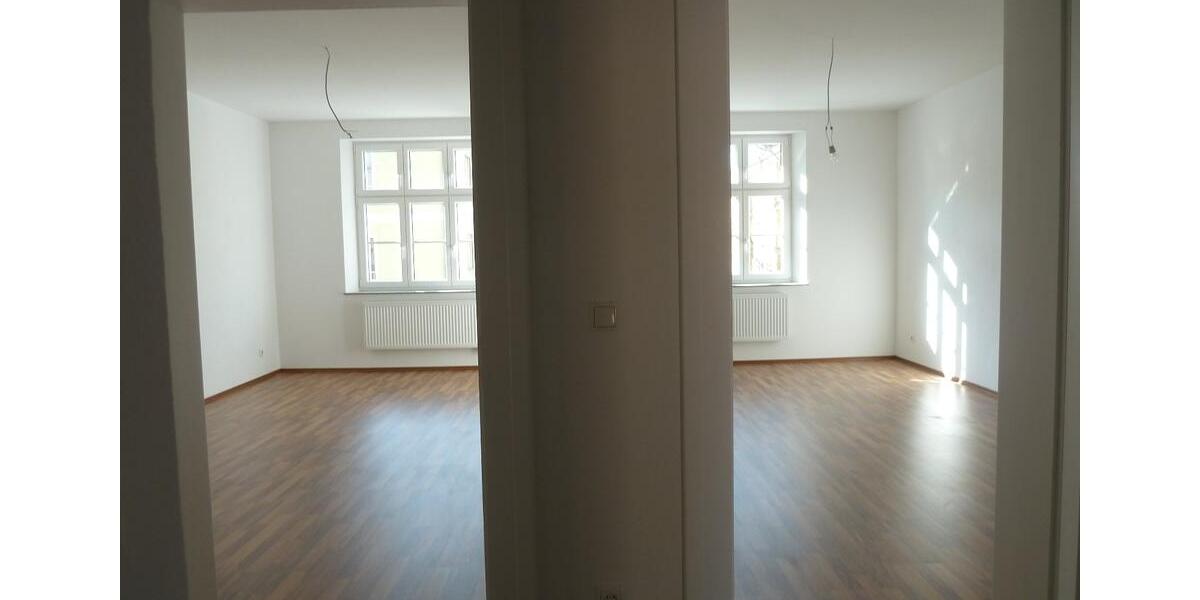 Etagenwohnung Hof Altstadt - 2 Zimmer, 61 m&sup2;, 549&euro; | Angebot:25981963