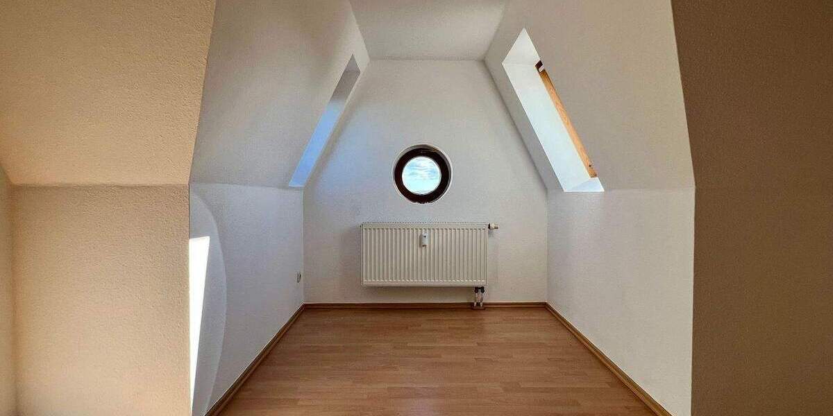 Etagenwohnung Plauen Westend - 3 Zimmer, 90 m&sup2;, 95.000&euro; | Angebot:25708247