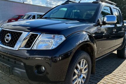 Nissan Navara 160.000 km 6.999 &euro; Rehau 95111