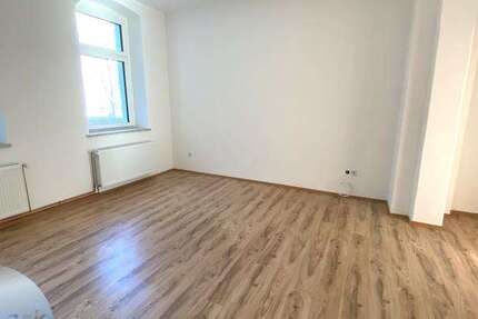 Wohnung Plauen Schloßberg - 2 Zimmer, 63 m&sup2;, 355&euro; | Angebot:25473065