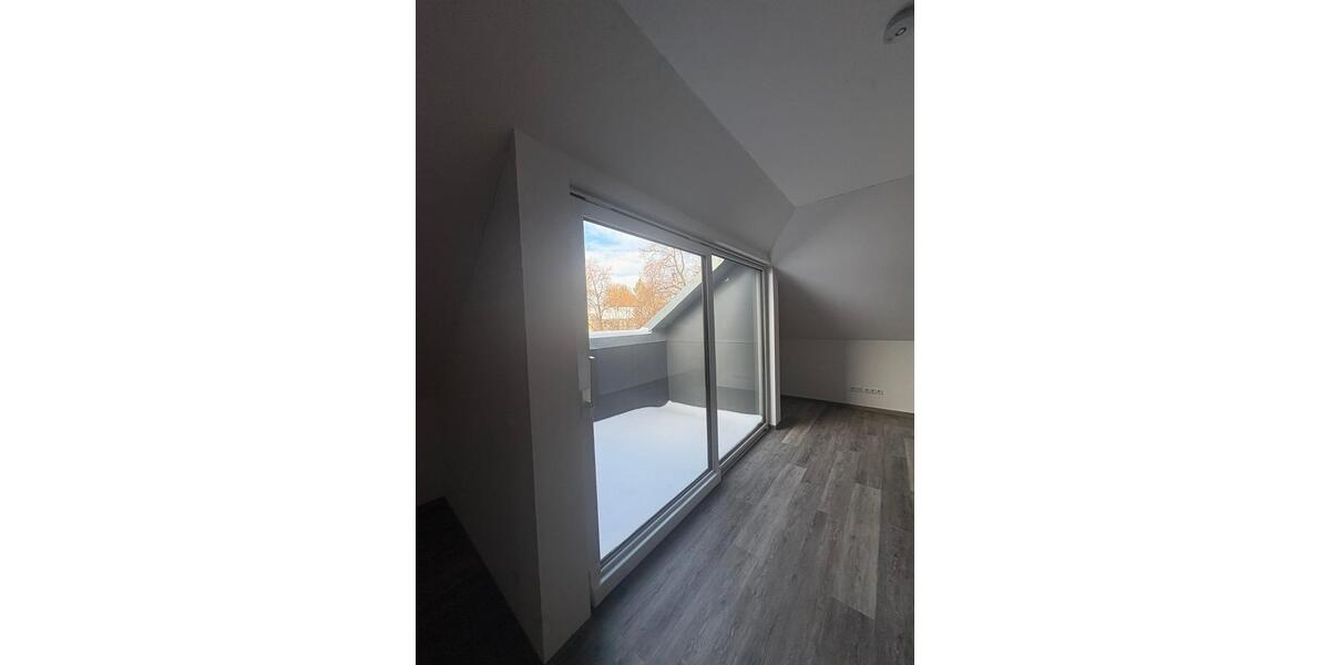 Etagenwohnung Auerbach/Vogtland Vogtland - 3 Zimmer, 102 m&sup2;, 750&euro; | Angebot:23844966