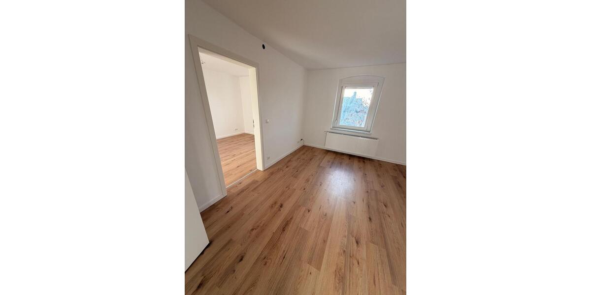 Etagenwohnung Rehau - 4 Zimmer, 76 m&sup2;, 700&euro; | Angebot:26580912