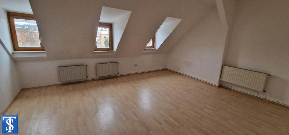 Etagenwohnung Plauen Bahnhofsvorstadt - 3 Zimmer, 85 m&sup2;, 425&euro; | Angebot:23870706