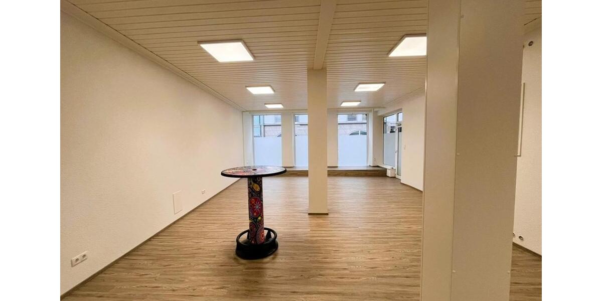 Gewerbeobjekt Hof Altstadt - 700&euro; | Angebot:24503842
