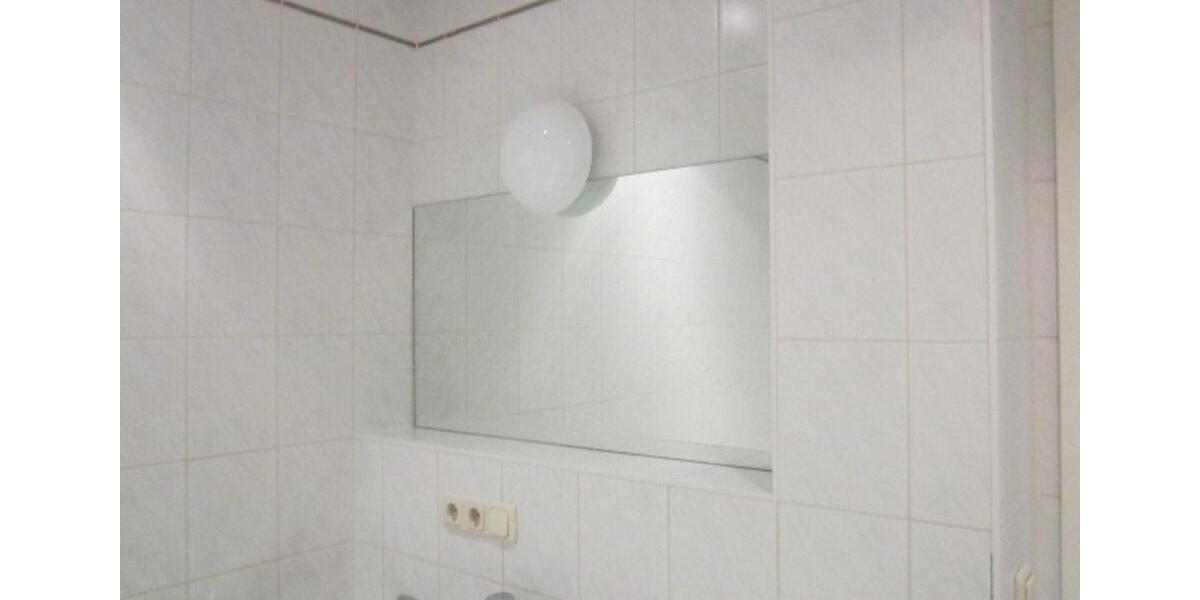 Etagenwohnung Plauen Altstadt - 2 Zimmer, 54 m&sup2;, 340&euro; | Angebot:25794404