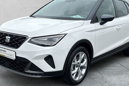 Seat Arona 33.679 km 17.890 &euro; Hof 95030