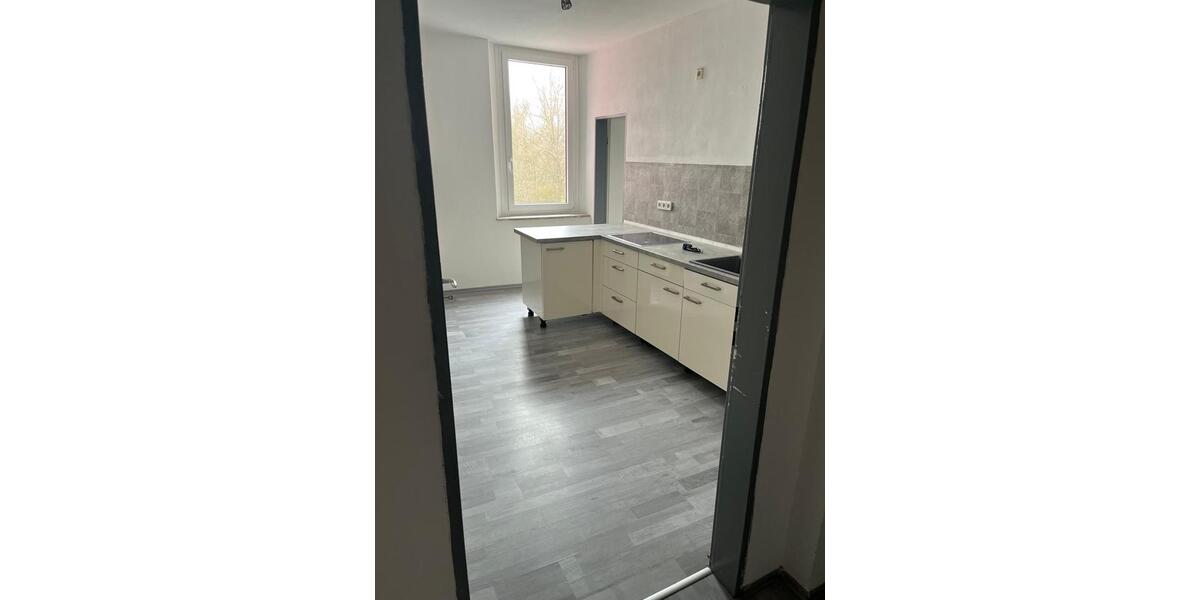 Etagenwohnung Hof Neuhof - 3 Zimmer, 70 m&sup2;, 560&euro; | Angebot:26013003