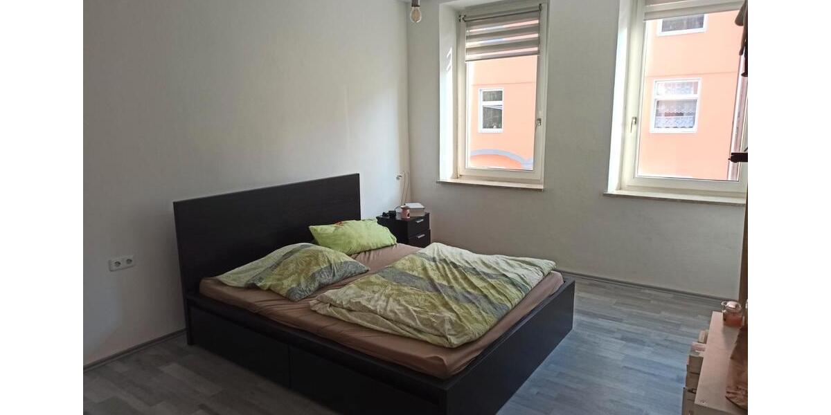 Etagenwohnung Hof Neuhof - 3 Zimmer, 70 m&sup2;, 560&euro; | Angebot:26013003