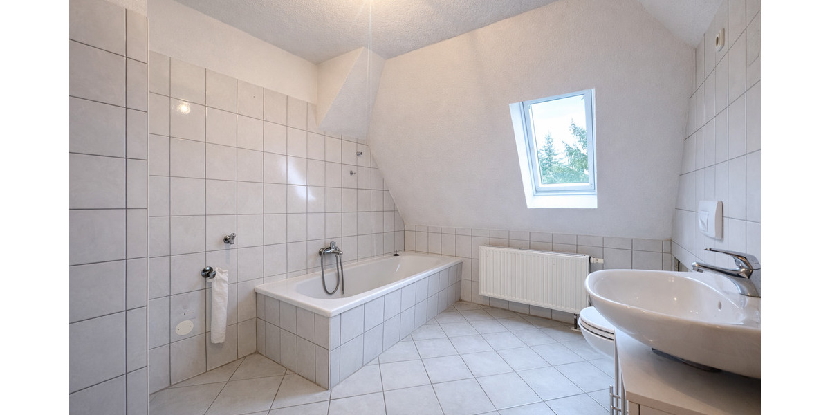 Mehrfamilienhaus, Wohnhaus Auerbach - 6 Zimmer, 200 m&sup2;, 199.000&euro; | Angebot:25708243