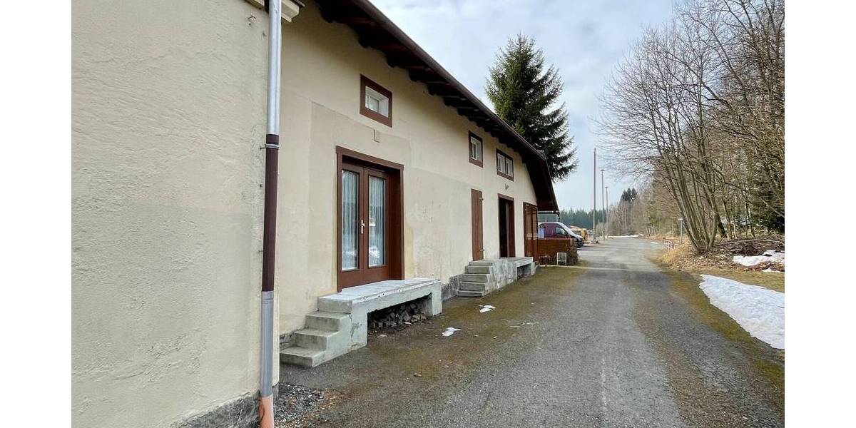 Mehrfamilienhaus, Wohnhaus Muldenhammer Hammerbrücke - 9 Zimmer, 145 m&sup2;, 149.000&euro; | Angebot:25686105