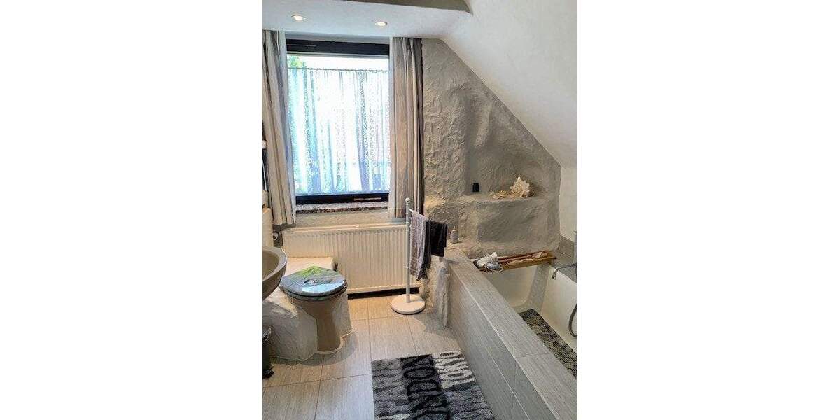 Doppelhaushälfte Greiz - 4 Zimmer, 115 m&sup2;, 155.000&euro; | Angebot:25776189