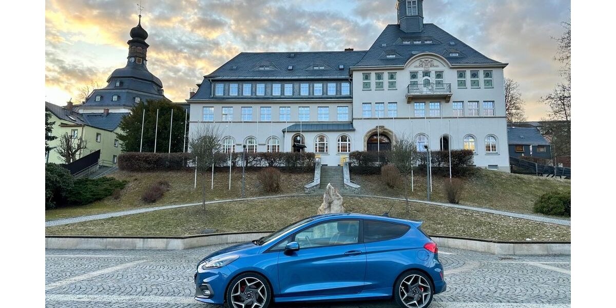 Ford Fiesta 99.999 km 13.999 &euro; Zwota 08267