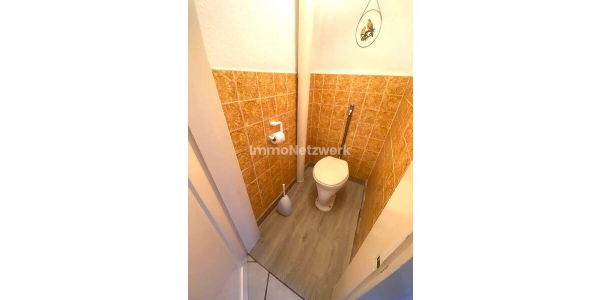 Einfamilienhaus Oberkotzau - 7 Zimmer, 215 m&sup2;, 115.000&euro; | Angebot:25714659