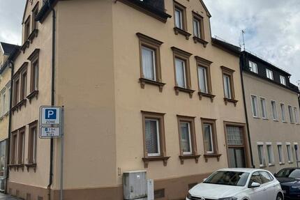 Haus Rehau - 10 Zimmer, 160 m&sup2;, 110.000&euro; | Angebot:26227229