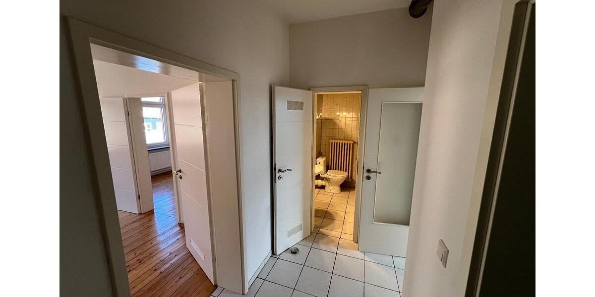 Etagenwohnung Oelsnitz (Vogtland) - 2 Zimmer, 50 m&sup2;, 245&euro; | Angebot:24102656